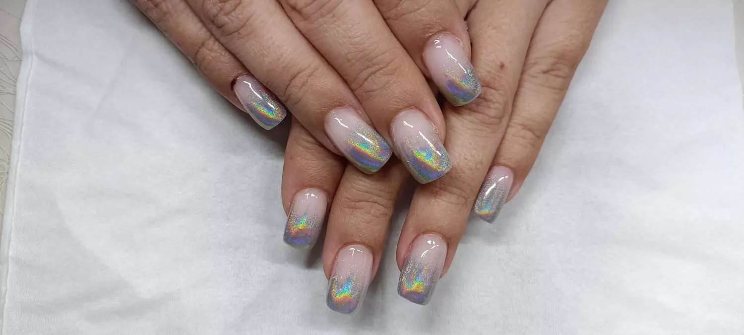 Vintungles 10Salón de uñas en Ribarroja